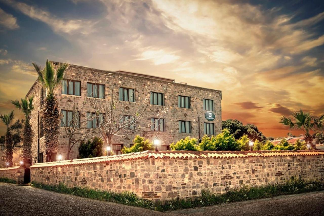 Cunda Aksac Otel ไอวาลิค ภายนอก รูปภาพ