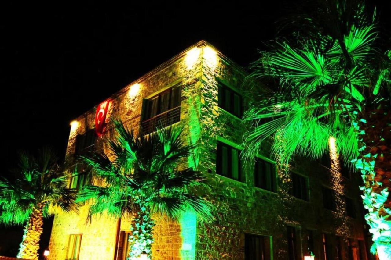 Cunda Aksac Otel ไอวาลิค ภายนอก รูปภาพ